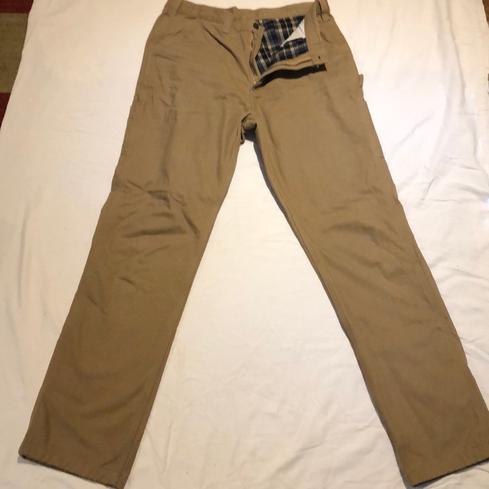 Carharrt flannel lined carpenter pants. Relaxed fit. Awesome like new! 36x36
